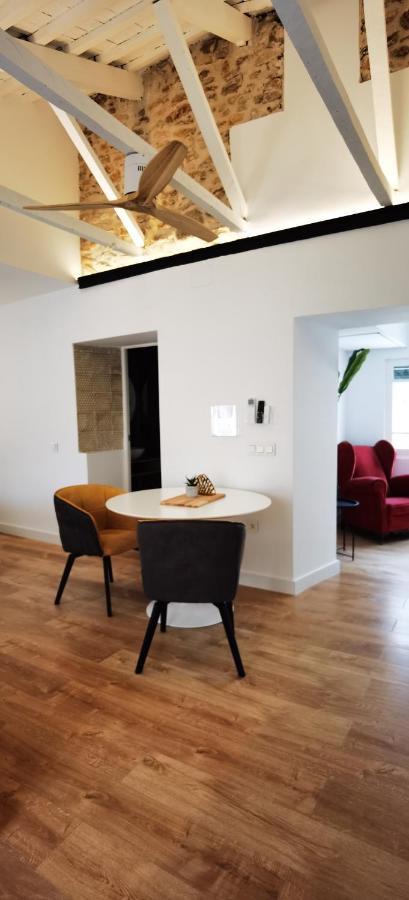 Manzano Palace. Habitaciones Y Suites 30 M2 En La Plaza Mayor 阿尔玛格鲁 外观 照片