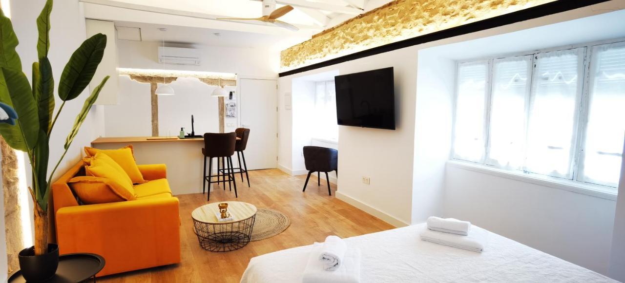 Manzano Palace. Habitaciones Y Suites 30 M2 En La Plaza Mayor 阿尔玛格鲁 外观 照片