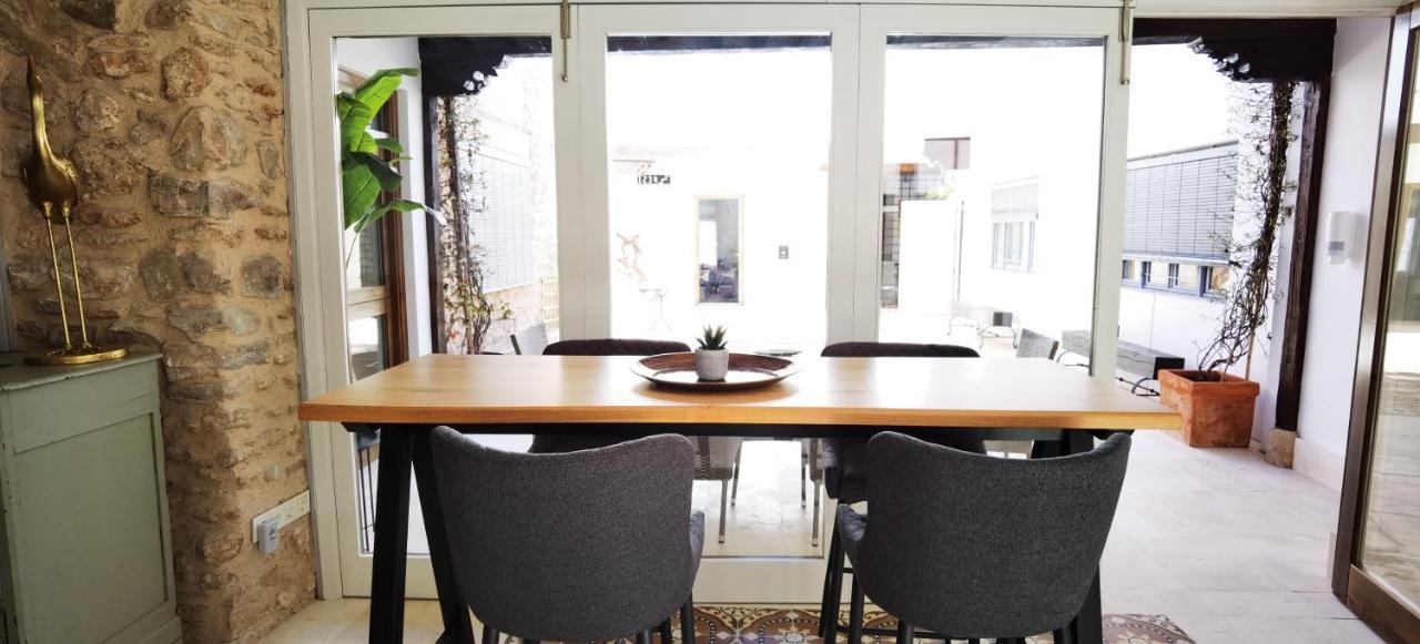 Manzano Palace. Habitaciones Y Suites 30 M2 En La Plaza Mayor 阿尔玛格鲁 外观 照片